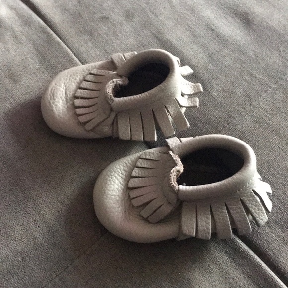 Sweet Elly Moccasins - Picture 2 of 7